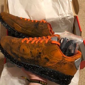 AIR MAX 90 MARS LANDING (Size 10)
